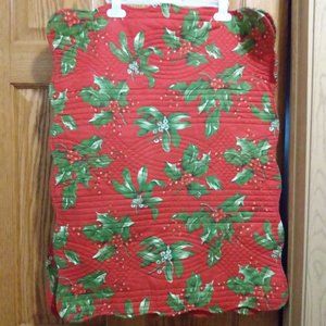 Holly Red Cotton Quilt Pillow Shams (Set Of 4) Queen Size